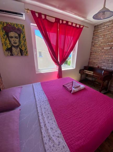 Hostel Anton Tivat Dış mekan fotoğraf