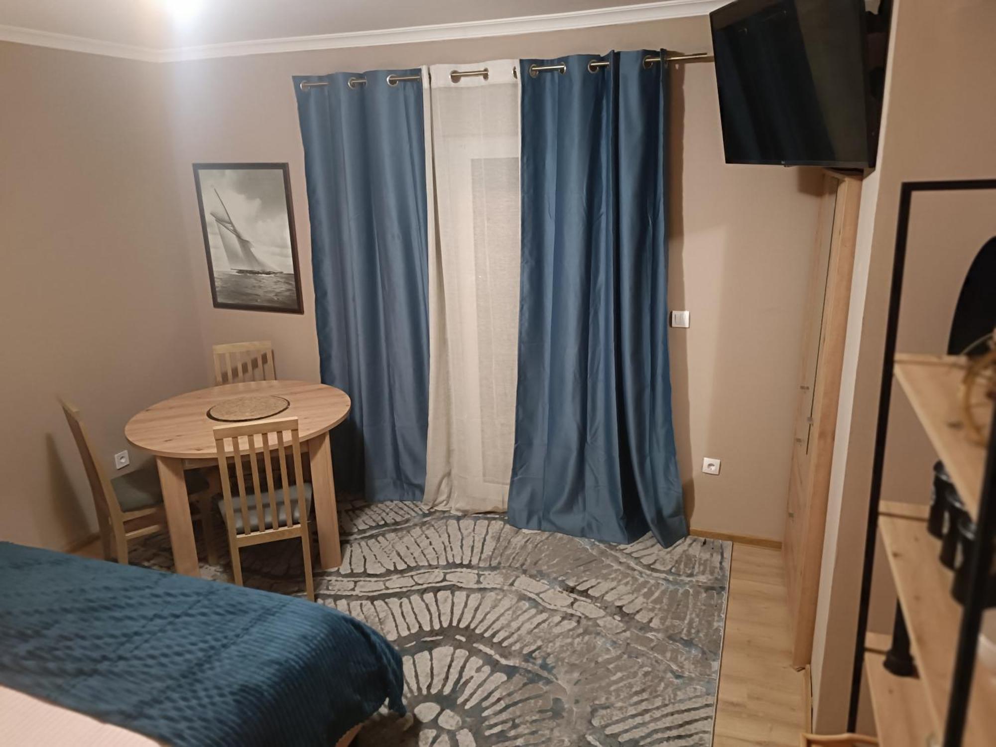 Hostel Anton Tivat Dış mekan fotoğraf